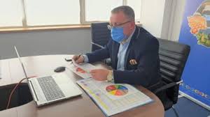Pe aceasi tema ministerul agriculturii: De Unde Mananca Ministrul Agriculturii Carne Proaspata Cum Explica Adrian Oros De Ce Importam Legume In Loc Sa Le Producem Mobile