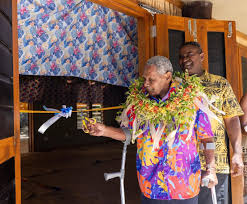 New conference room has been inaugurated here at Barefoot Kuata 🎉🥳🍾 Our  corporate marine biologist Rob McFarlane started already to provide to our  staff some marine bio talks to deepened their knowledge