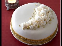 Cinquant'anni fa due radici si sono intrecciate e sono diventate una pianta sola. Torta Per Anniversario Cake Anniversary Designs Youtube