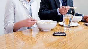 However an employer does not have to compensate for meal periods of thirty minutes or more, as long as the workers are free to use the meal period time as they wish and are not required to perform work during that time. Your Lunch Hour All Work No Play And Over In 30 Minutes Inc Com