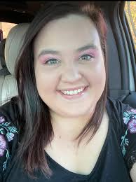 Just me patiently waiting for the algorithm to send me all the engaged  couples who would rather… ✨ Stay at a luxury boutique resort with five-star  service for their honeymoon instead of