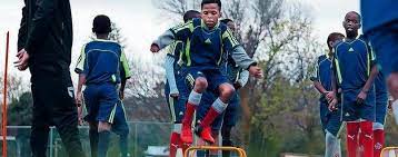 Bafana bafana vs namibia and zambia team announcement. Young Bafana Soccer Academy Fur Ziele Und Tore Mit Der Fussballakademie Nach Sudafrika Sport Tagesspiegel