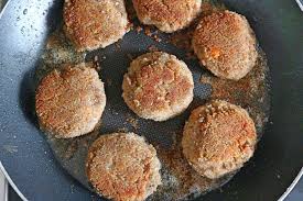 Buchweizen Frikadellen Mit Champignons Vegan Rezept Ohne Ei Rezepte Lebensmittel Essen Essen Und Trinken