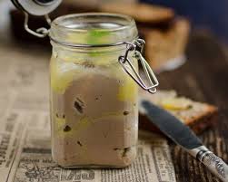 Ingredients 1 Foie Gras Cru Deveine Sel Poivre Pineau Cognac Ou Armagnac Film Alimentaire 1 Terrine De Foie Gras Foie Gras Cuit Au Torchon Recette