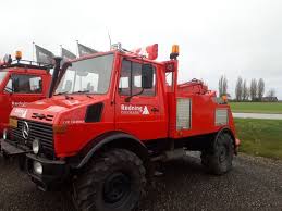Pin By Rene Hansen On O Ti 8elw Na Agorasw Mercedes Unimog Unimog Mercedes Benz Unimog