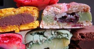 Pierre Herme Fresh Macaroons Favourite Flavour Fruit De La Passion Et Chocolat Yum Food Eat Macarons