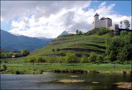 The castle is built on a high hill and is one of the oldest buildings in europe, its first chronicle mention occurs in records from 1263. Gutenberg Castle A Photo From Balzers South Trekearth