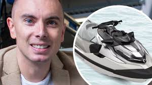 Sturt champion Scott Field was able to stand up to Garry McIntosh and seek  out Yasser Arafat