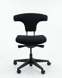 Auf den sanft geschwungenen kufen lässt es sich gemütlich schaukeln. Ergonomischer Stuhl Ergonomischer Design Burostuhl Mit T Bone Ruckenlehne Eos Buromobel