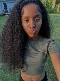 Let me introduce, my chill girl Aiya☺️