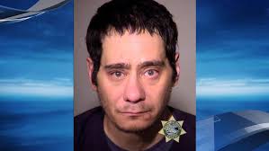 Police: Man 'foils' his own plot to steal from Gresham store