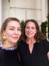 Laura Lasa's Instagram, Twitter & Facebook