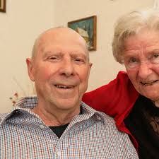 Ehepaar sucht seine Retter in der Not