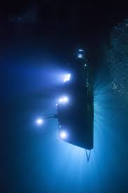 Pictures We Love A Selfie In Space And A Trip To The Bottom Of The Sea Ocean At Night Ocean Pictures Ocean Underwater