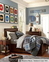Artwork Placement Above Bed 46 Stylish Ideas For Boy S Bedroom Design Kidsomania Boys Bedroom Colors Boys Room Colors Boy Bedroom Design