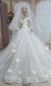 Pin By Sevilcan Caliskan On Barbie One Of A Kind Barbie Wedding Dress Doll Wedding Dress Barbie Bridal