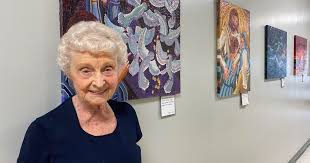 Artist showcases work at local nonprofit