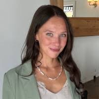 30+ "Bailey Henry" profiles