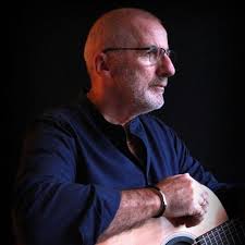 ✨Robert Carmichael is playing TONIGHT FRIDAY 13TH DECEMBER 7:00PM TILL  10:00PM AT THE INN 🎸 Come enjoy a great acoustic evening with Robert  playing a variety or original and covers, and be