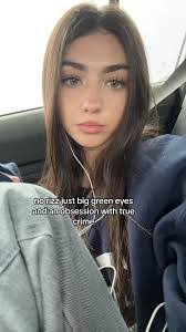 Alessandra Green's Instagram, Twitter & Facebook