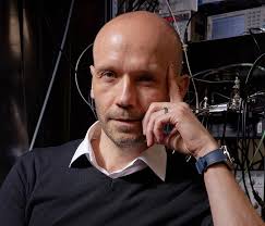 He Seeks Mystery Magnetic Fields With His Quantum Compass