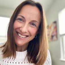 Jodi Johnson's Instagram, Twitter & Facebook