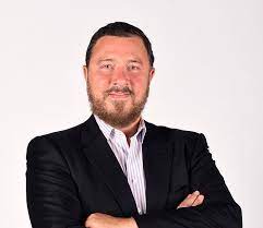 Mehmet kutman is an entrepreneur and businessperson who founded global ports holding plc, global menkul degerler as and pera gayrimenkul yatirim ortakligi as and who has been the head of 7. Mehmet Kutman Biyografya