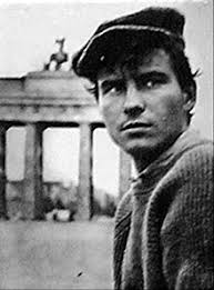 List of gay, lesbian or bisexual people: Bi–Bz