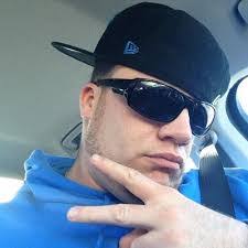 Jeremy Schlosser's Instagram, Twitter & Facebook