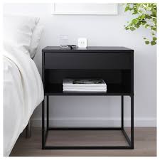 Https Www Ikea Com No No P Vikhammer Nattbord Svart 90388978 Ikea In 2020 Black Bedside Table Black Nightstand Ikea Bedroom