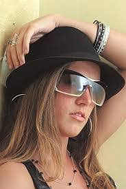 Candi Lynn's Instagram, Twitter & Facebook