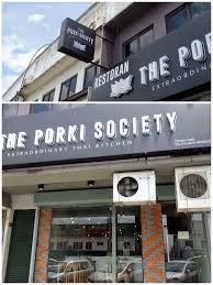 Sri petaling night market is situated southwest of taman naga emas, close to klinik mediviron. Eat Drink Kl Reviews Snapshot