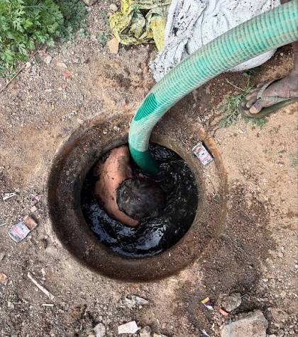Drainage line cleaning