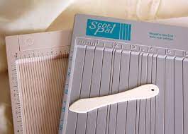 Why don't you sew a diy golf score card holder for the father(s) in your life! Tooling Around With Teri She Scores Paper Crafts Connection Card Making Tutorials Card Making Techniques Card Making Tips