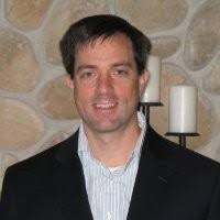 Kelly Cardwell's Instagram, Twitter & Facebook