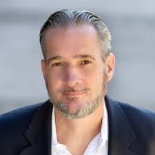 Eric Waterbury's Instagram, Twitter & Facebook