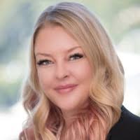 30+ "Amber Robinson" profiles