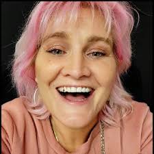 Wrapping up the 2019-20 Warcraft Student Art Contest in style and winning  for Environment is Alex Creamer with his stunning “Celestial Terrace”  submission.