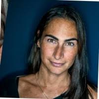 500+ "Saatchi" profiles