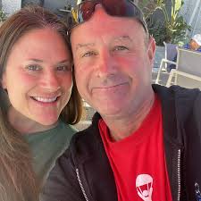 Terri Dewey and Darren Lewis' Wedding Website