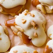 I don't partake often, because i would eat too many. White Chocolate Caramel Cashew Clusters Sally S Baking Addiction