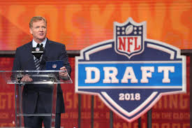 E.t and commissioner roger goodell will be on stage to perform it. Nfl Draft 2018 When Does Round 2 And 3 Start What Tv Channel Where Can I Stream What Is Draft Order The Phinsider