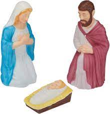 With figures including jesus, mary, joseph, cow and mule with packing your christmas manger scene away. Buy Blow Mold 3 Piece Outdoor Nativity Scene Holy Family With Lights Holiday Decoration Online In Indonesia B07hw1wqhr