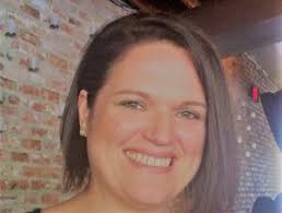 Petra Harvey's Instagram, Twitter & Facebook