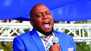 Arafat Khan's Instagram, Twitter & Facebook