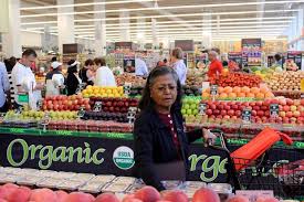 The bronzeville children's museum's interactive exhibits are best suited for children between the ages of three and nine. New Jewel Osco Opens At Clark Division With Starbucks Full Bar Downtown Chicago Dnainfo