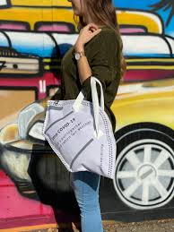 Moldex ist ein führender hersteller zuverlässiger ffp1, ffp2 und ffp3 atemschutzmasken. Umhangetasche Zum Einkaufen Shoppen Ffp2 Maske Mundschutz Design