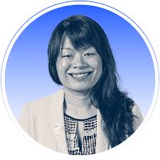 Amy Phuong's Instagram, Twitter & Facebook