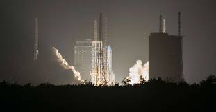 Foguete será o mesmo utilizado para construção de estação espacial.fonte: China Lanca Foguete Espacial Longa Marcha 5