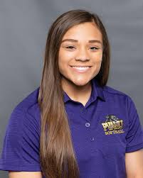 Alexis Freeman's Instagram, Twitter & Facebook